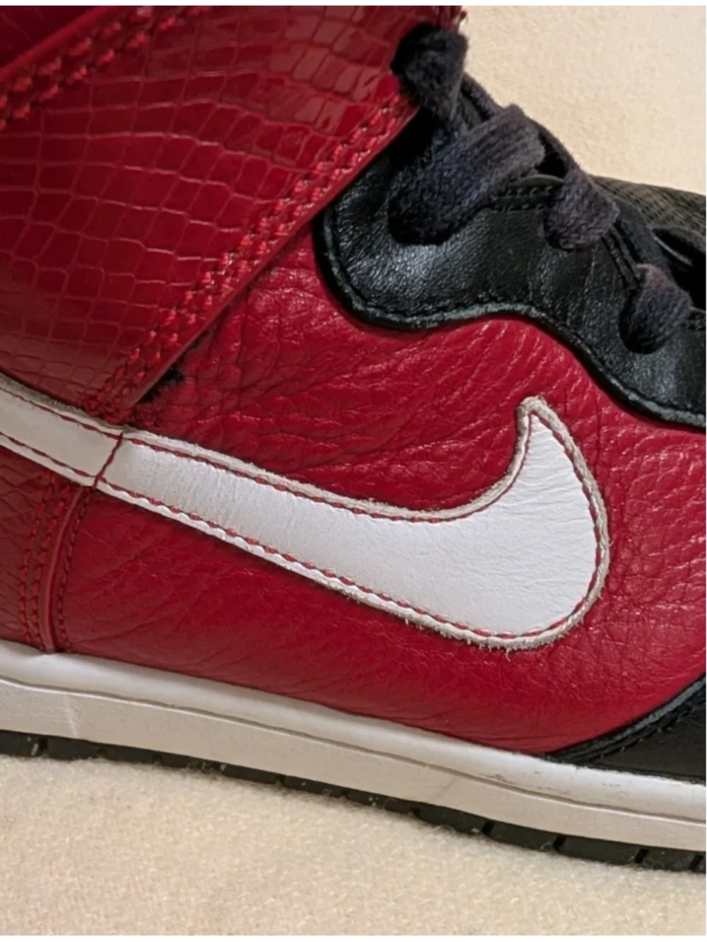 Vintage Nike Dunk High Supreme Varsity Red Size 9 2007 F1